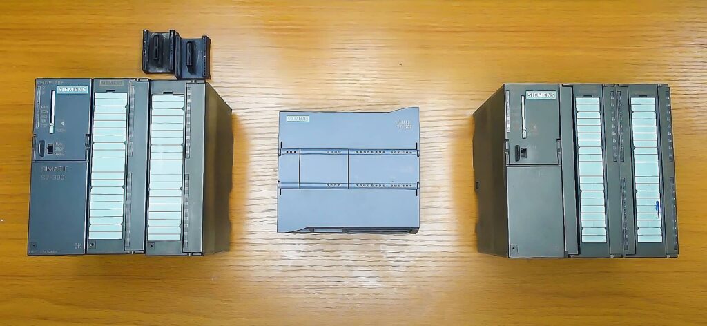 MODULAR COMPACT AND INTEGRATED PLCs